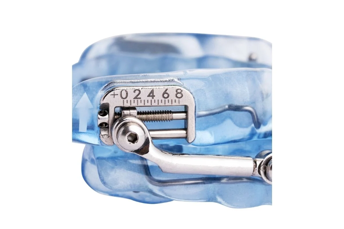 Herbst Advance side close up