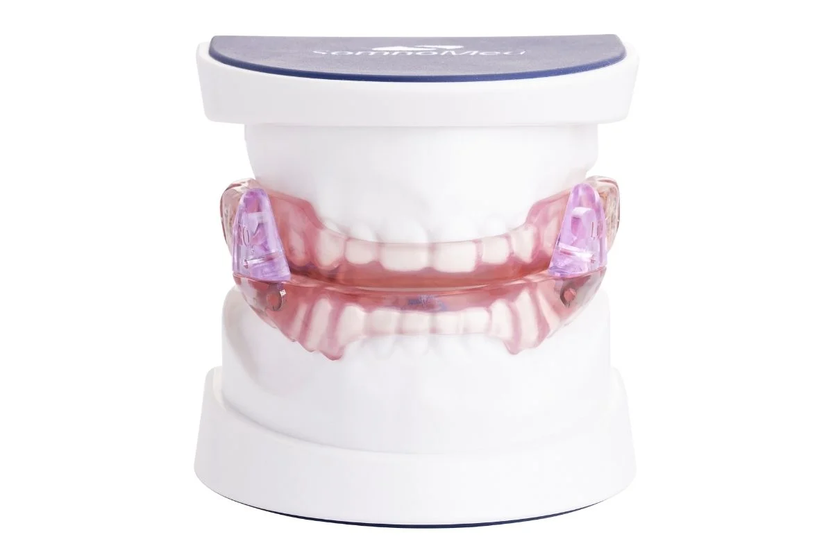 SomnoDent Fusion with typodont front product image